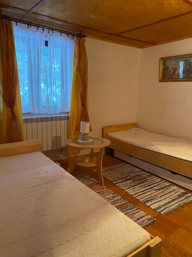 Hacjenda - Domek Caloroczny Krasnobrod Luaran gambar